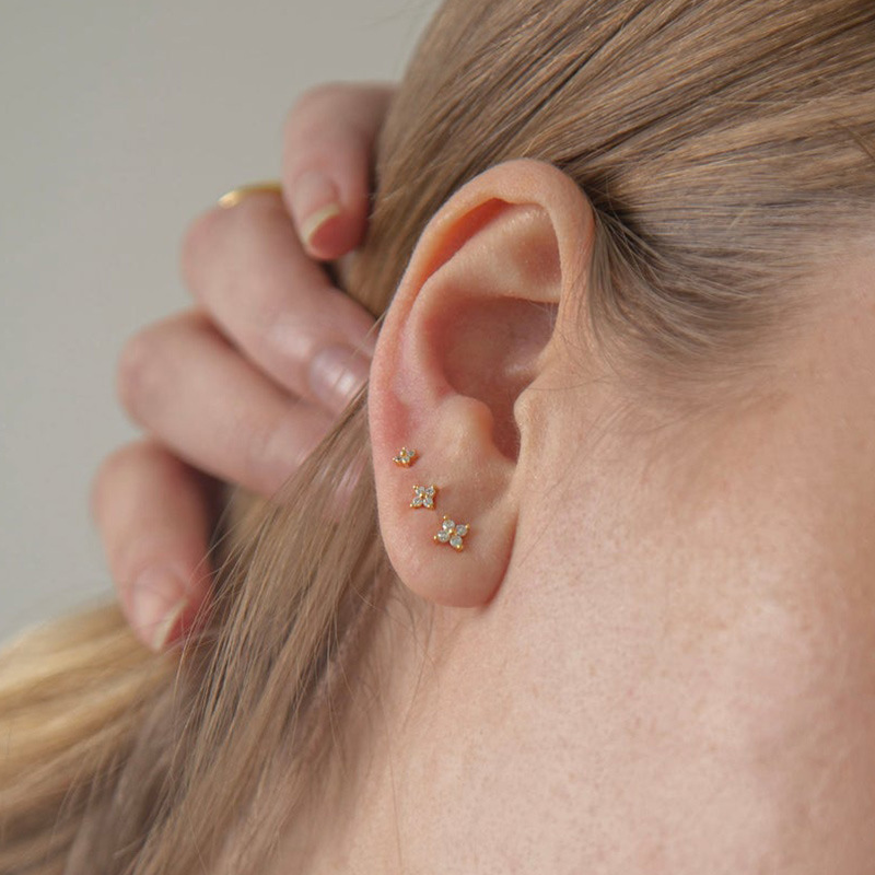 Proste hipoalergiczne małe cyr – Body Jewelry Hypoallergenic recenzja i cena