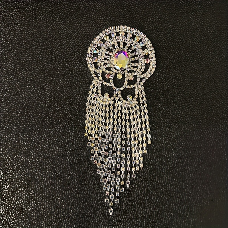 Duży rozmiar, broszka z frędzl – Body Jewelry Diamond recenzja i cena